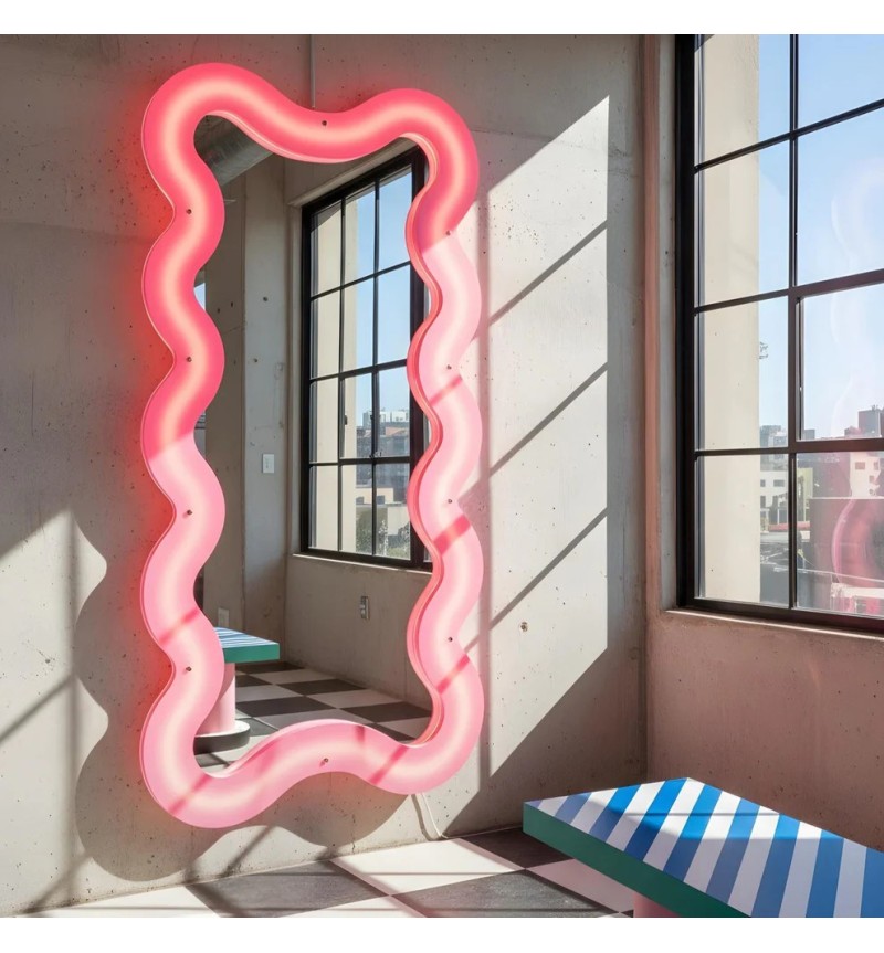 Specchio “Supercurve Mirror Tall” – SELETTI