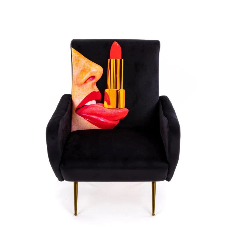 Poltrona “Tongue Nera” – SELETTI