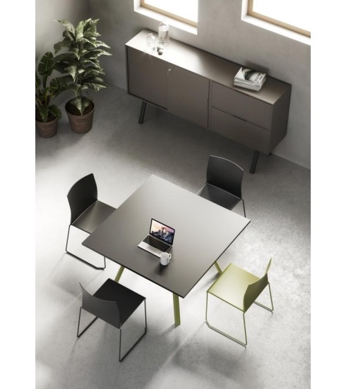 Chaise Artesia GABER empilable design contract | BHOME