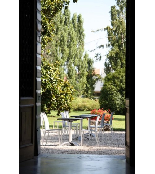 Chaise Liberty GABER empilable intérieur extérieur | BHOME