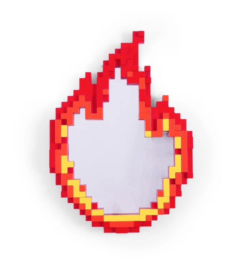 Specchio “Pixel Mirror – Flame” – SELETTI