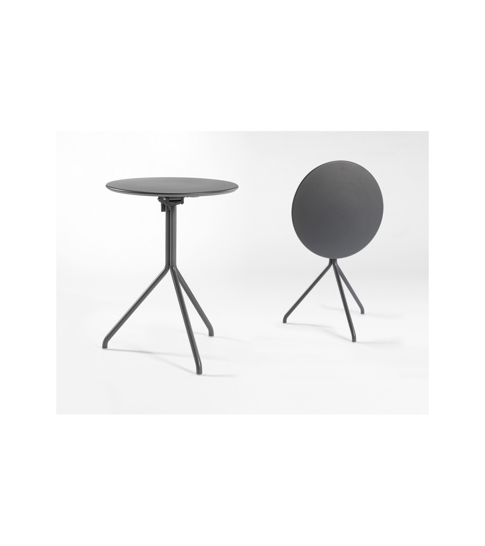 Lol Plus table GABER stackable outdoor design | BHOME