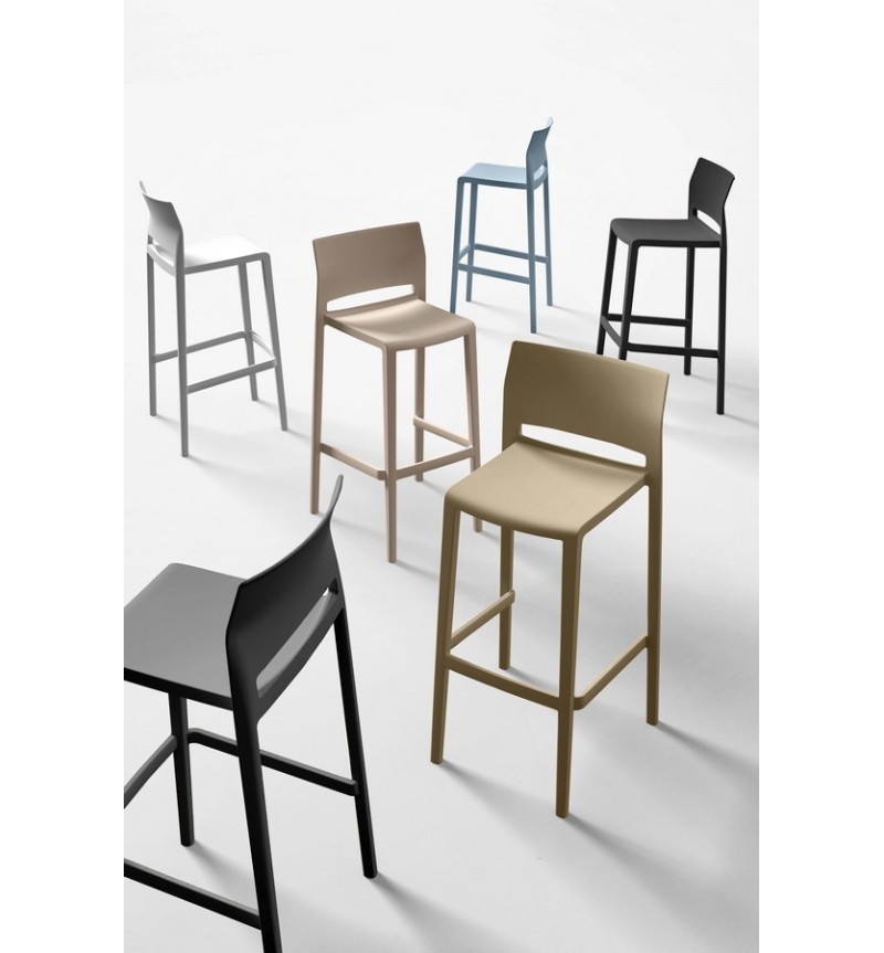 Bakhita Hocker GABER stapelbar outdoor | BHOME