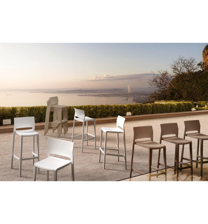 Bakhita Hocker GABER stapelbar outdoor | BHOME