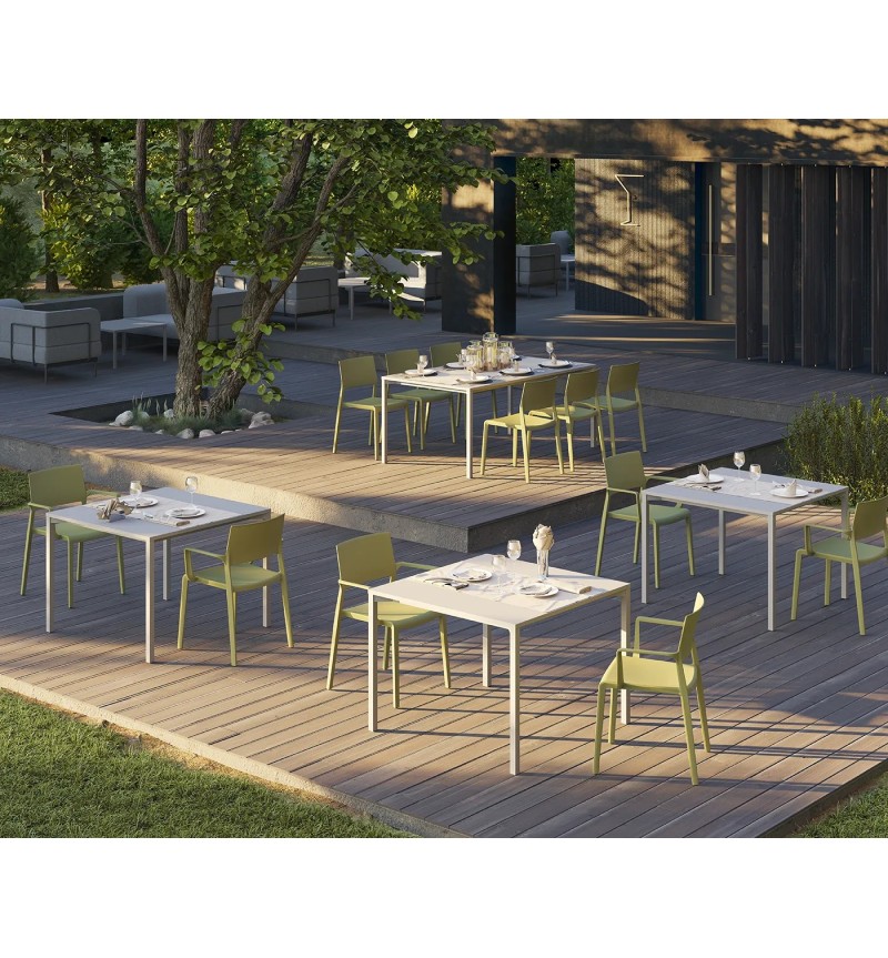 Lilibet Stuhl GABER stapelbar outdoor Design | BHOME