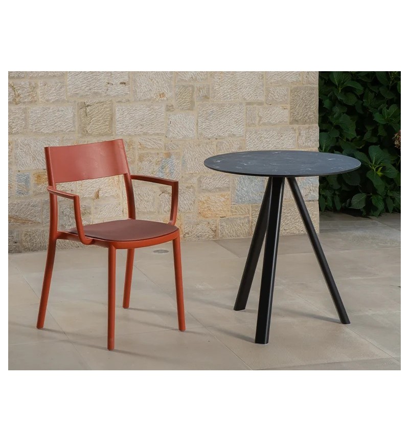 Norman 3-Pod table GABER design | BHOME