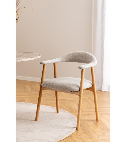 Chaise nordique beige avec accoudoirs – ACT DISTRIBUZIONE