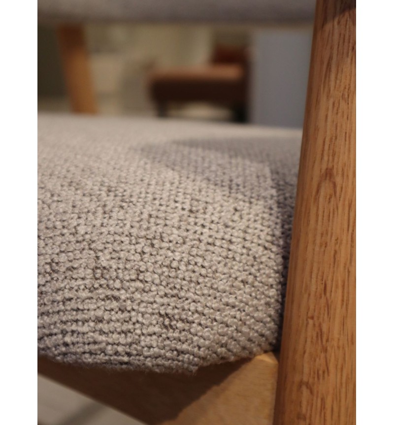 Addi beige bouclé lounge chair – ACT DISTRIBUZIONE