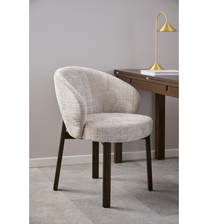 Darlene beige chair with wooden legs – ACT DISTRIBUZIONE