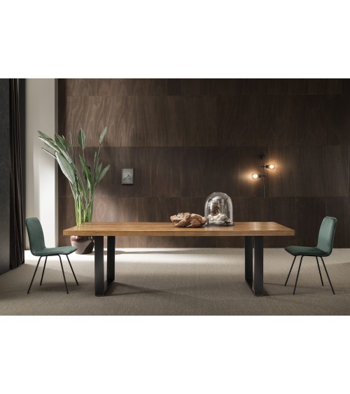 Chaise Emy en fer et velours RIVANOVA | BHOME