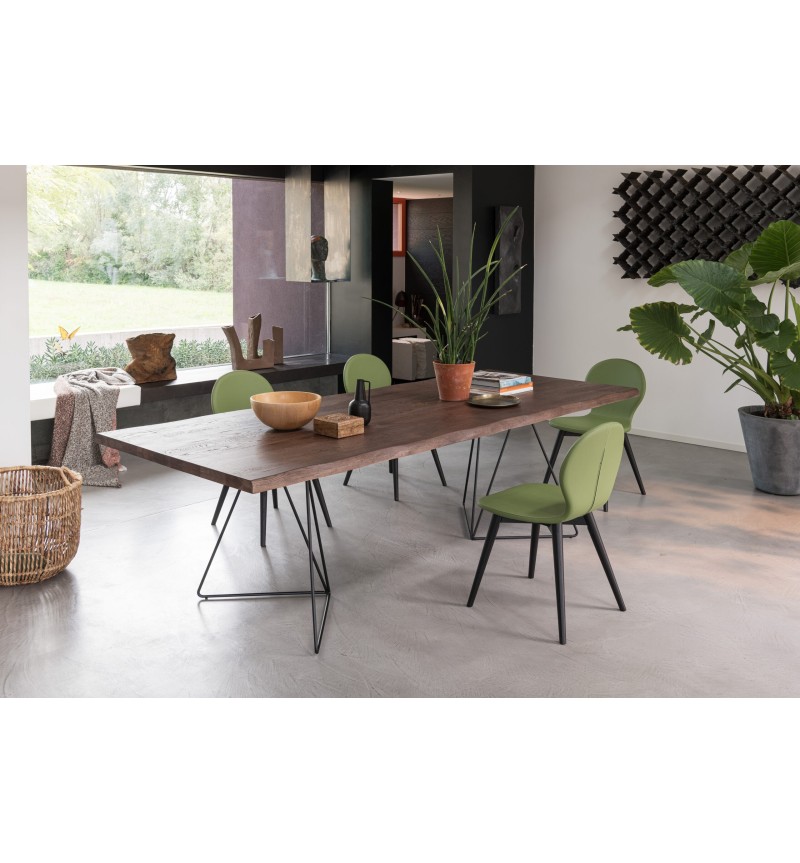 Nina Stuhl aus Eschenholz RIVANOVA | BHOME