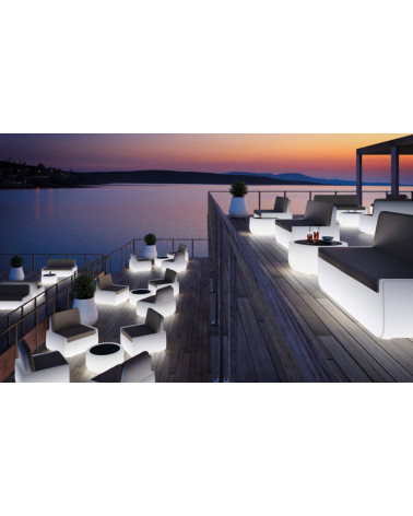Bold Outdoor Sofa– PLUST | BHOME