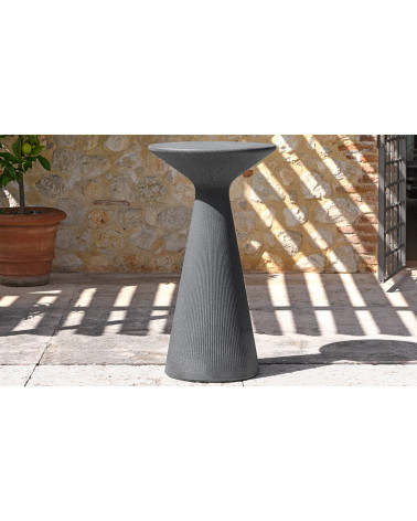Mesa alta Fade Table exterior de diseño – PLUST | Bhome