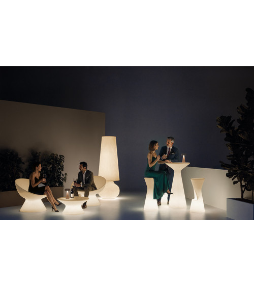 Mesa alta Fade Table exterior de diseño – PLUST | Bhome