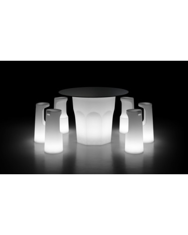 Tabouret Fura Stool outdoor avec repose-pieds – PLUST | Bhome