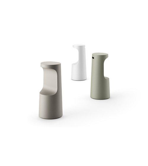 Tabouret Fura Stool outdoor avec repose-pieds – PLUST | Bhome