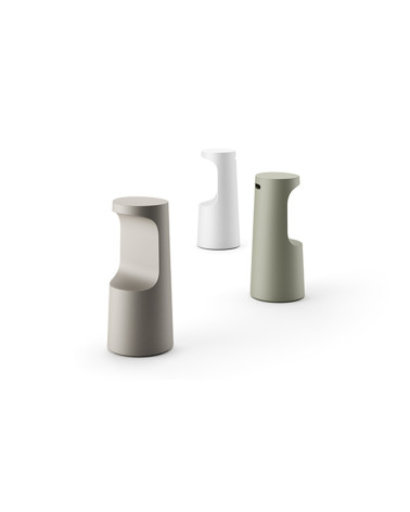 Tabouret Fura Stool outdoor avec repose-pieds – PLUST | Bhome