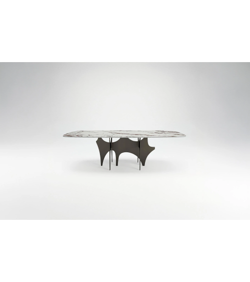 Tavolo "Gotham" con base scultorea | BHOME by Arredi Barbàra