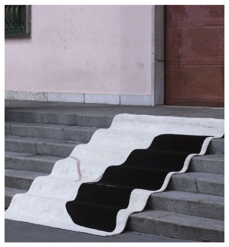 Antique Rose and Black Karpeta | Bhome by Arredi Barbàra