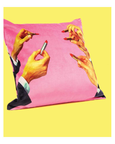 Cuscino "Pink Lipstick con imbottitura in poliestere" | BHOME by Arredi Barbàra