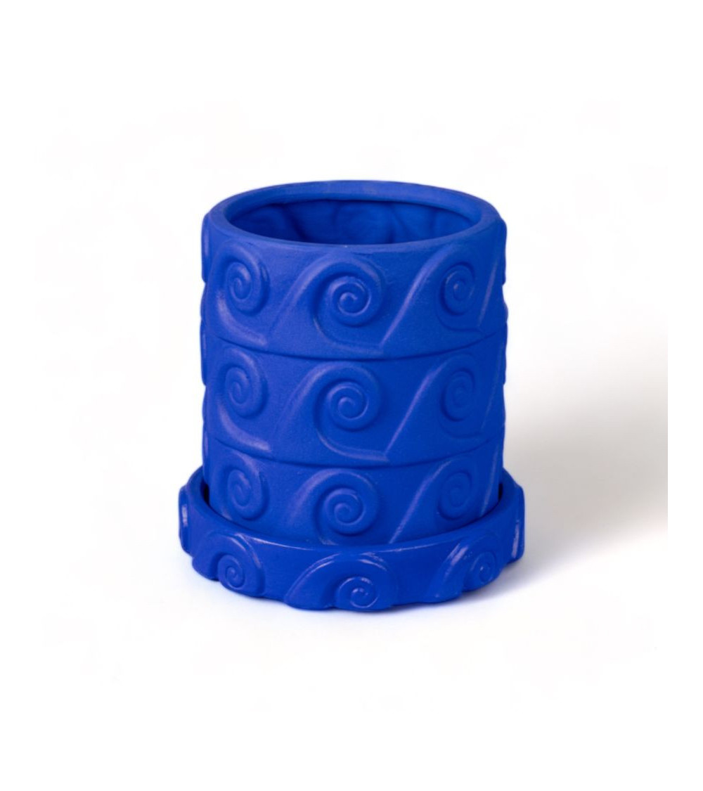 Vase"in Terracotta con Piattino Onda Blu"23,5 h 23 cmI 9,2" h 9,1" – SELETTI | BHOME by Arredi Barbàra