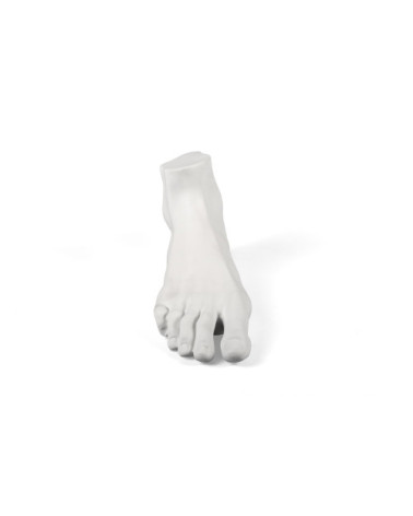 Dekorative Skulptur"Memorabilia Mvsevm Male Foot"cm 36 x 11 h. 21 –SELETTI | BHOME by Arredi Barbàra