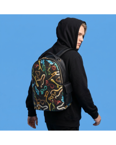 Rucksack"Zaino Travel Kit Snakes"cm 33 × 18,5 Std. 43 –SELETTI | BHOME by Arredi Barbàra