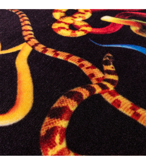 Teppich"Snakes"Recyclingkunststoff –SELETTI | BHOME by Arredi Barbàra