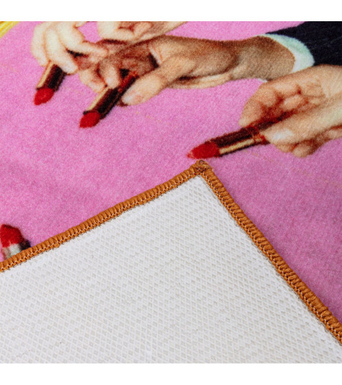 Tapis"Lipstick Pink"plastique recyclé –SELETTI | BHOME by Arredi Barbàra
