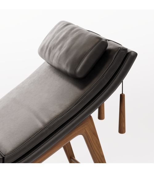 Chaise longue Opera in pelle e noce | WEWOOD