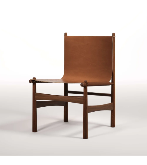 Fauteuil Nook en bois, cuir et laiton | WEWOOD