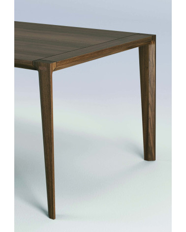Tavolo Raia in legno | WEWOOD