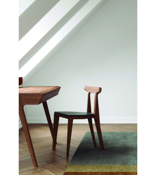 Orca Stuhl aus Eiche oder Nussbaum | WEWOOD