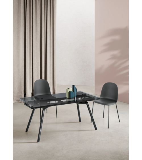 Tavolo Tao 160/240 cm in vetro fumè – IKONE Casa