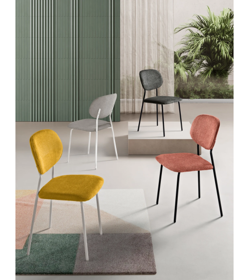 Sedia Ellis imbottita in tessuto – IKONE Casa | BHOME