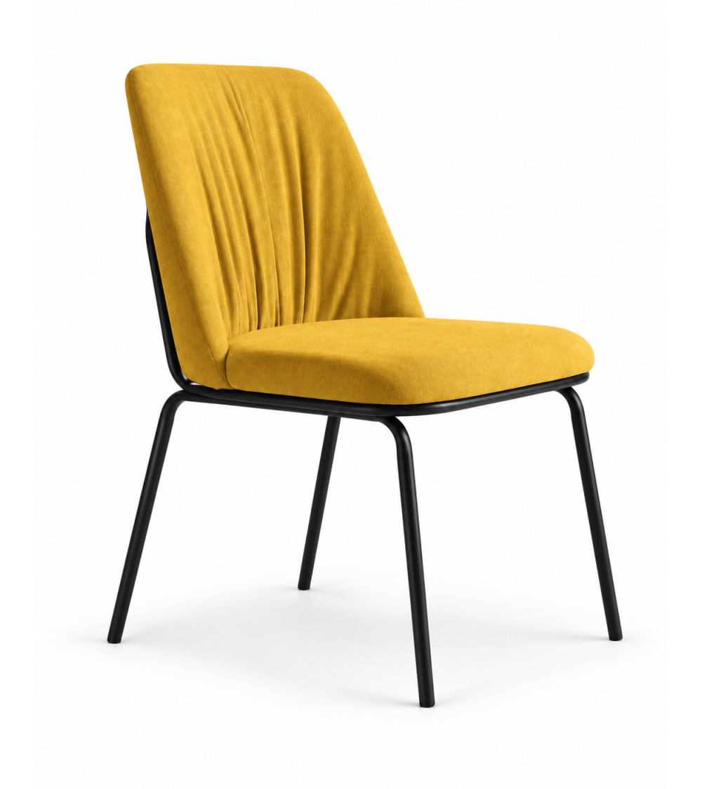 Flaca Upholstered Chair in Fabric | Capodarte