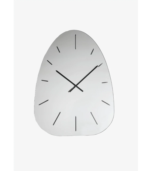 Sunrise di Capodarte Home è un orologio da parete dal design contemporaneo, pensato per decorare gli ambienti con discrezione ed