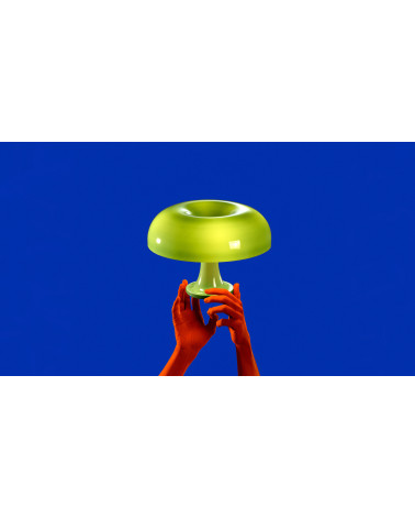 Nessino Artemide | Lampada da Tavolo Design | BHOME