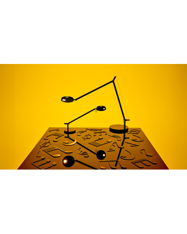 Demetra Artemide | Lampada da Tavolo | BHOME