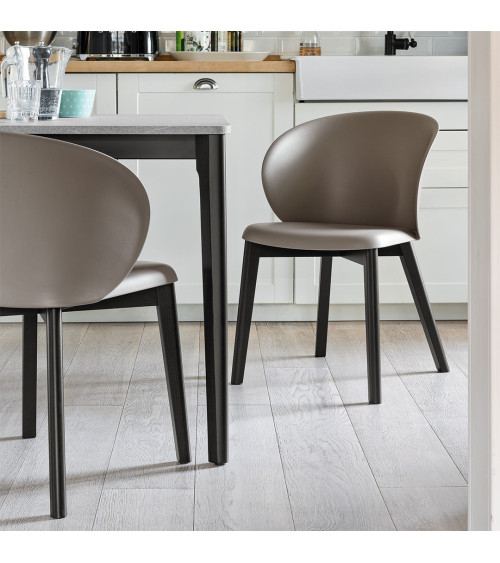 Sedia TUKA CB2117 CONNUBIA in Legno | BHOME