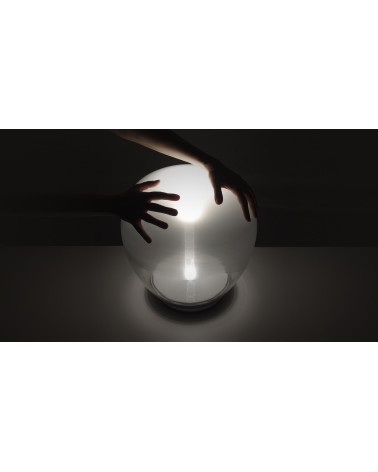 Empatia Artemide | Lampada da Tavolo in Vetro | BHOME