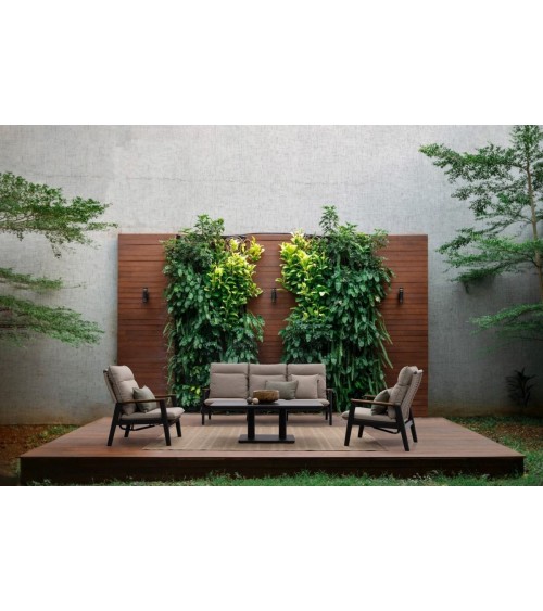 Frame made in powder-coated aluminium (polyester), designed for continuous outdoor use. The top is