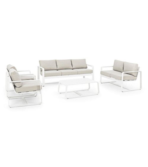 Il tavolino MERRIGAN è realizzato con struttura in alluminio verniciato a polvere (poliestere), materiale leggero e resistente p